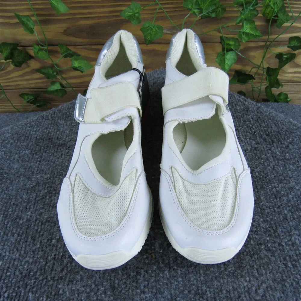 Zara Women's Basic Collection Sneaker White Synthetic 10 Medium Gently Used 2025